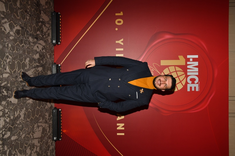 Uluslararas� M�ce Endüstrisi Derne�i 10. Y�l�n� ��k Bir Davetle Kutlad�